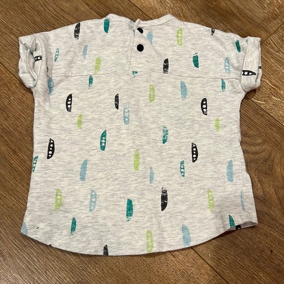 Miles Baby tee 6-9 months - Picture 1 of 3